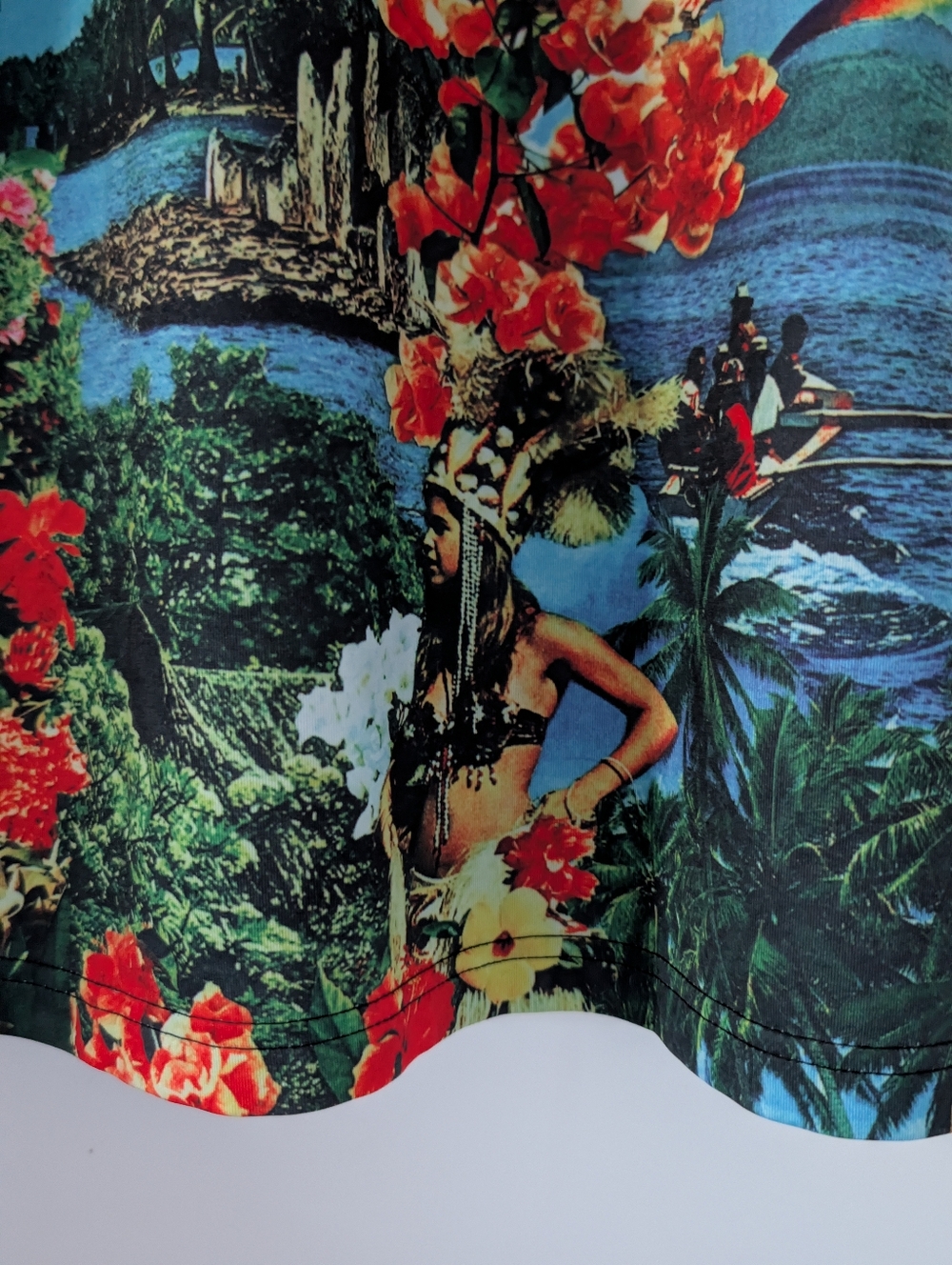 Burton Maui Wowie AOP Hawaiian Lightweight Short Sleeve Poly Spandex Top - Picture 11 of 13